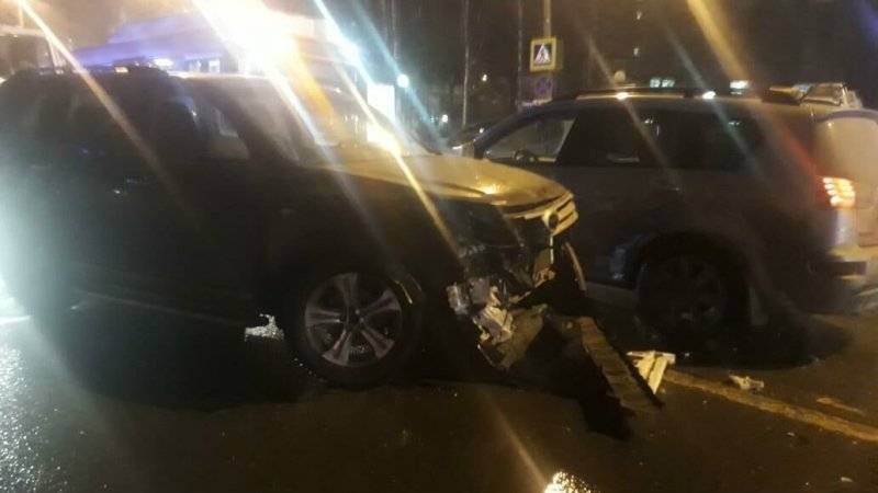 Toyota, спровоцировавшая ДТП в Нижнем Новгороде, принадлежит бывшему полицейскому