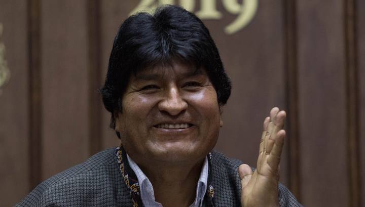 Моралес возглавит штаб "Движения к социализму" на выборах в Боливии