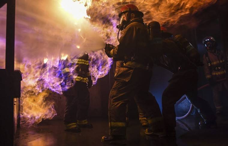 Гостиничный комплекс объят огнём в Одинцово
