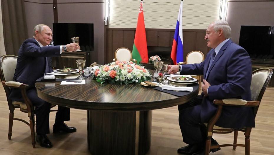 Орешкин рассказал об итогах переговоров Путина и Лукашенко перед их новой встречей в Петербурге