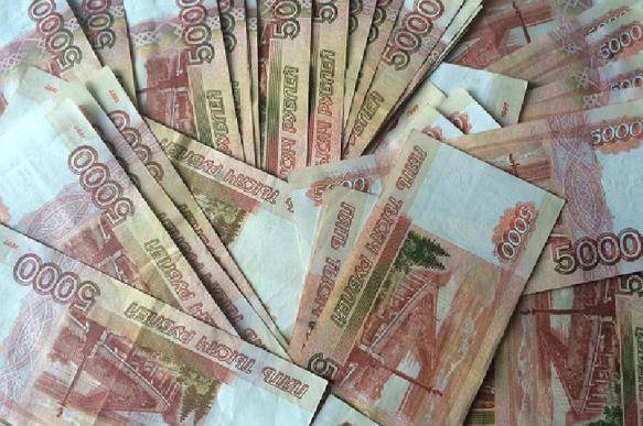 Михаил Делягин: правительство морозит деньги и губит страну