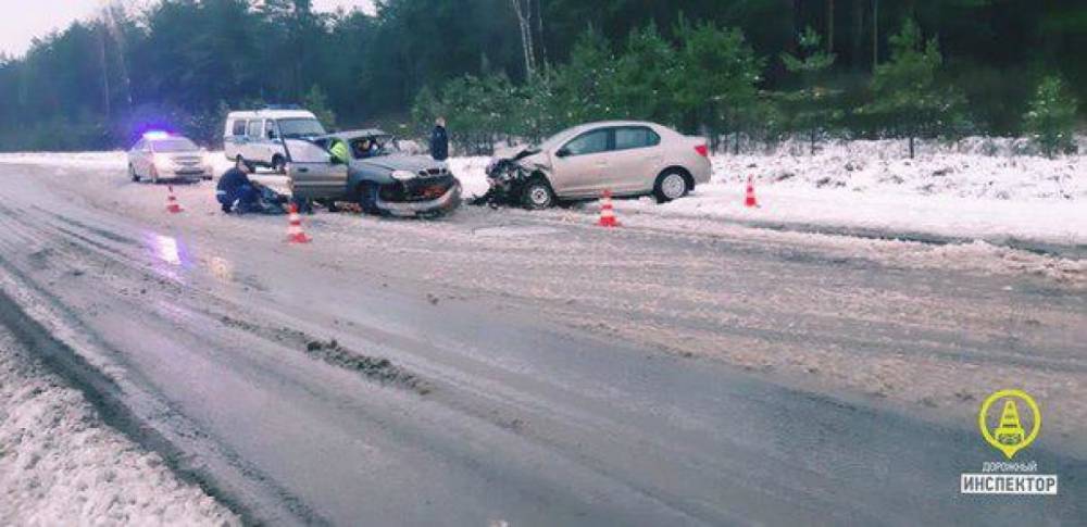 Один человек погиб и трое пострадали в серьезном ДТП между Петербургом и Кировском