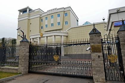 К посольству России в Минске вывели спецназ