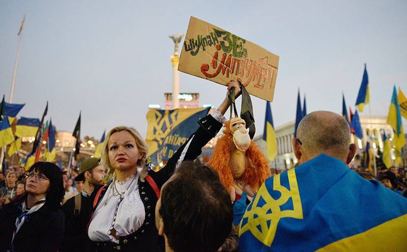 В Киеве собирается новый Майдан против предательства Зеленского