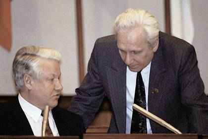 Глава администрации Ельцина раскрыл просьбу Крыма и Донбасса в 1991 году