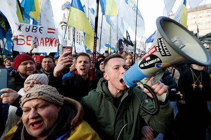 Украинские националисты призвали начать полноценную войну с Россией