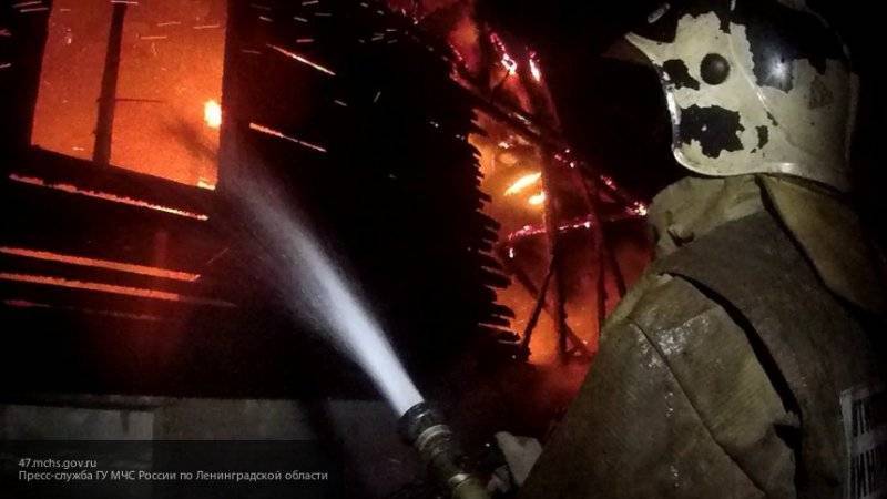 Пожар охватил общежитие педколледжа в Иркутской области