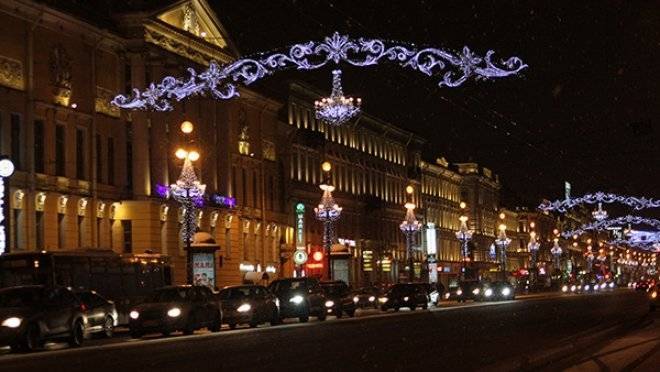 Невский проспект перевели полностью на светодиодное освещение в Петербурге