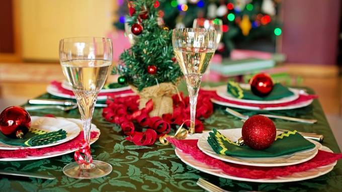 В России на 16% подорожали продукты для новогоднего стола