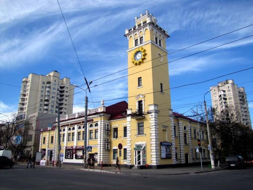 Украинцы назвали самый безопасный город - опрос