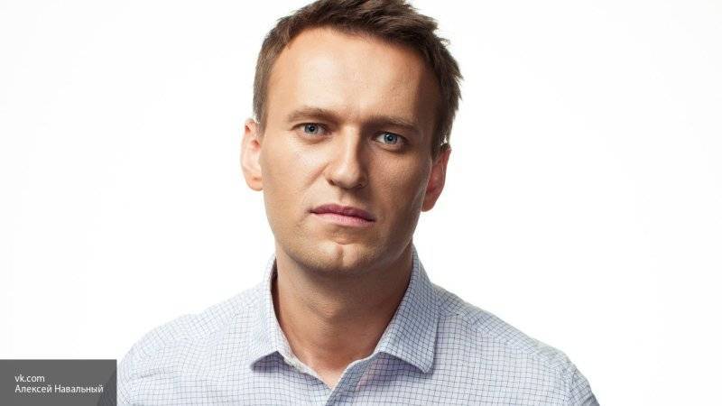 Навальный прихватил жену на зарубежную встречу с "финансовой прокладкой" Чичваркиным
