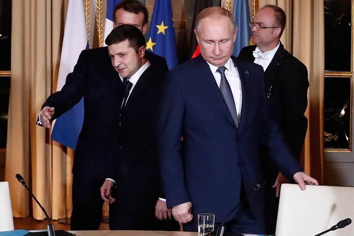 Путин прервал Зеленского: «Когда все выйдут»