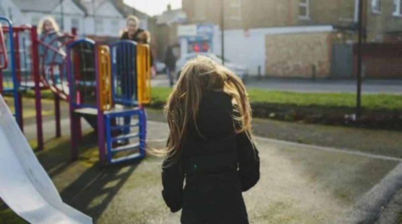 Британским игровым площадкам угрожает закрытие: детям запретят играть ради их безопасности