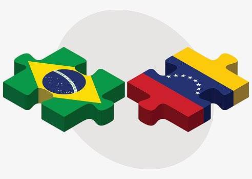 Бразилия приостановила доставку гумпомощи на границу с Венесуэлой