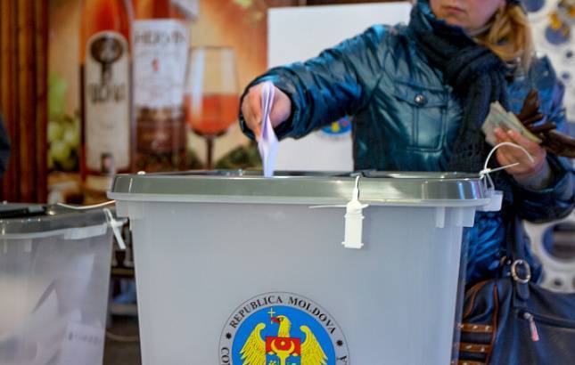 Молдавский спикер парламента обвинил Россию во вмешательстве в выборы