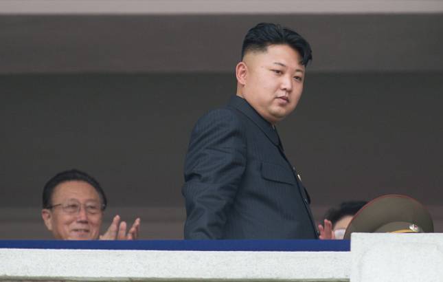 СМИ: Ким Чен Ын поедет на саммит в Ханой на бронепоезде