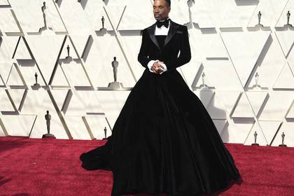 Американский актер пришел на вручение «Оскара» в платье