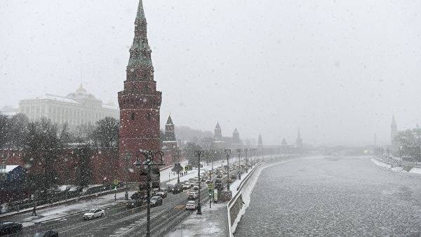 Москвичам пообещали снегопады к концу недели
