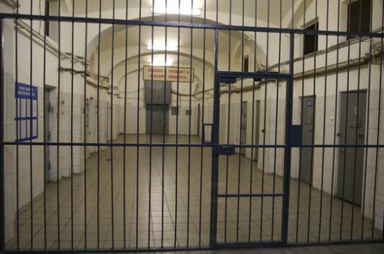 Тюрьмам предложили информировать власти об освобождающихся больных осужденных