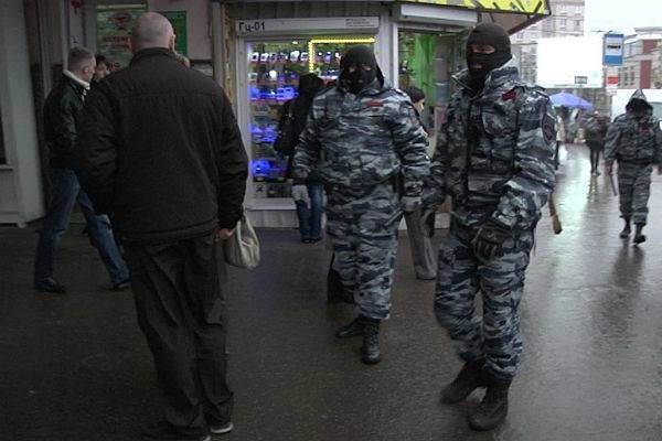 Полиция пришла с обысками на рынки «Москва» и «Садовод»