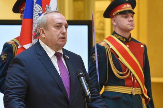 Крым защищён сверхнадёжно, заявил Клинцевич