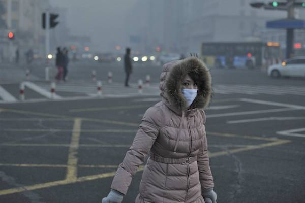Китайские власти взыскали с граждан 2,5 миллиарда долларов за вред экологии