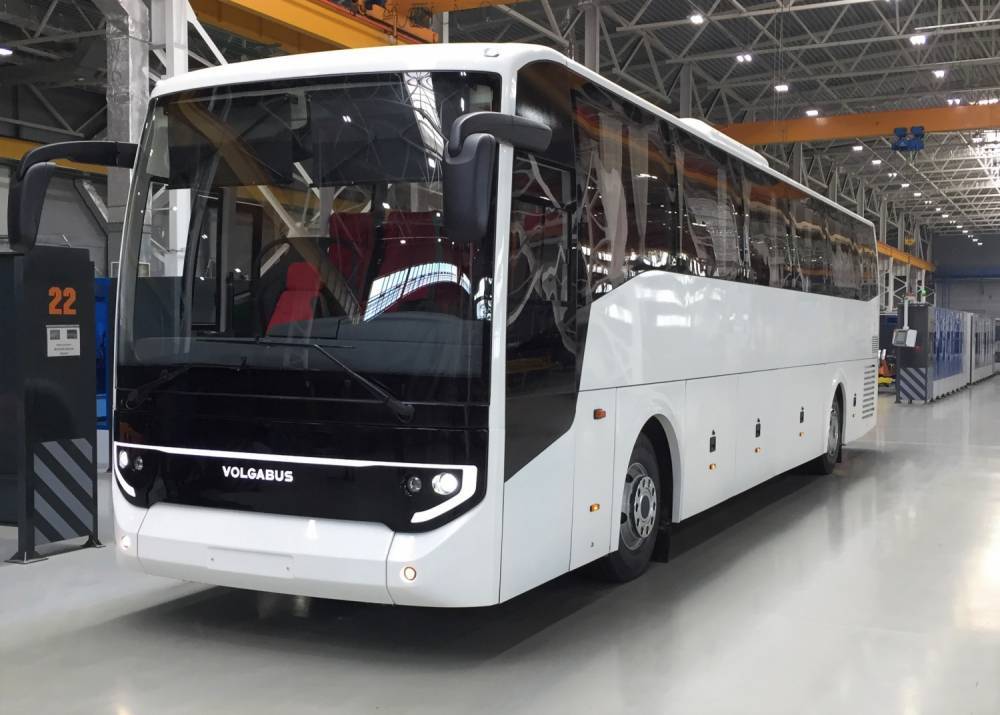 «Локомотив» получил от «Волгабас» новый автобус с туалетом и мини-кухней