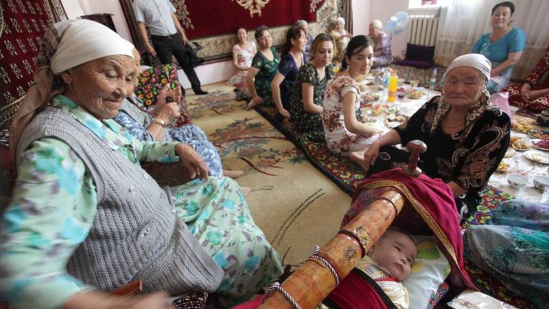91-летняя узбечка впервые получила свидетельство о рождении | Вести.UZ