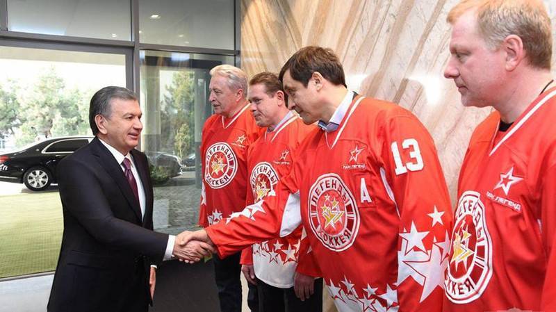Мирзиёев подарил звездам российского хоккея по квартире в Ташкенте | Вести.UZ