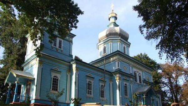 Опубликовано видео избиения верующих Московского Патриархата на Украине