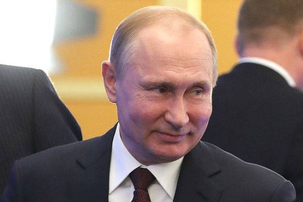 Путин запустил в Крыму две ТЭС