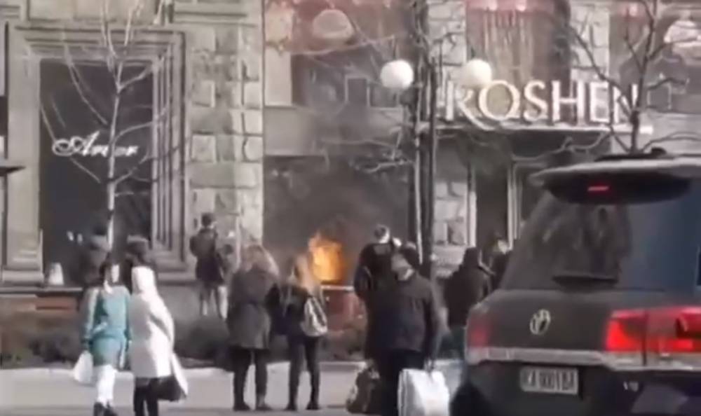 В Киеве задержали поджигателя магазина Порошенко