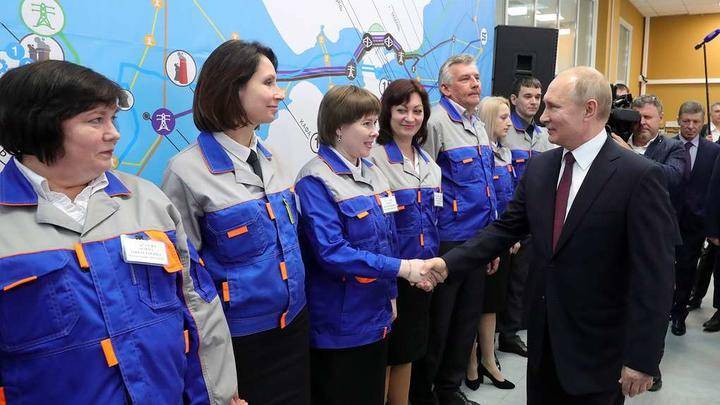 Президент РФ запустил две ТЭС в Крыму и подстанцию «Порт» в Тамани
