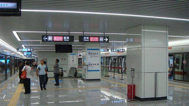 В Китае тестируют систему оплаты проезда в метро с помощью технологии распознавания лица