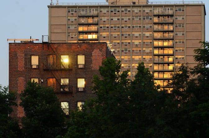 Плесень, паразиты и оголённая проводка: Нью-йоркские квартиры оказались самыми проблемными в США - usa.one - Нью-Йорк