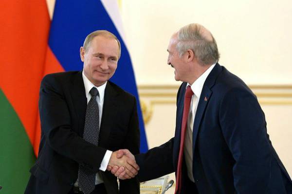 Польша впервые позвала Лукашенко, но отказалась принимать Путина