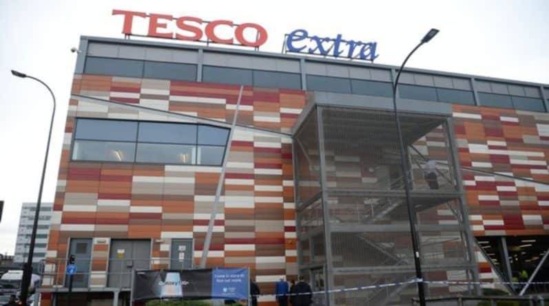 Двое покупателей Tesco получили серьезные ранения в супермаркете