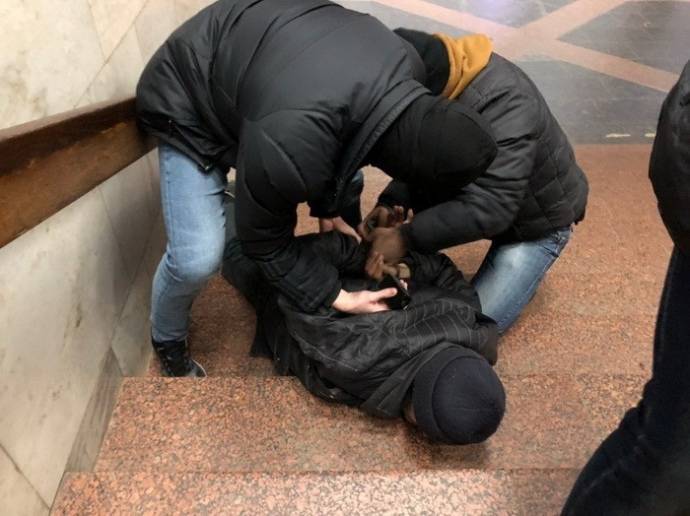 В СБУ показали предвыборный “муляж теракта” в харковском метро