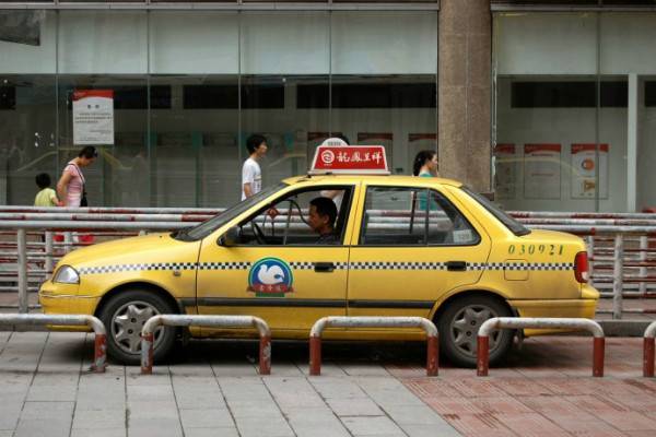 В Китае стартовала масштабная программа перевода такси с бензина на спирт