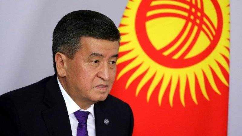 Президент Киргизии пообещал сохранить в стране официальный статус русского языка