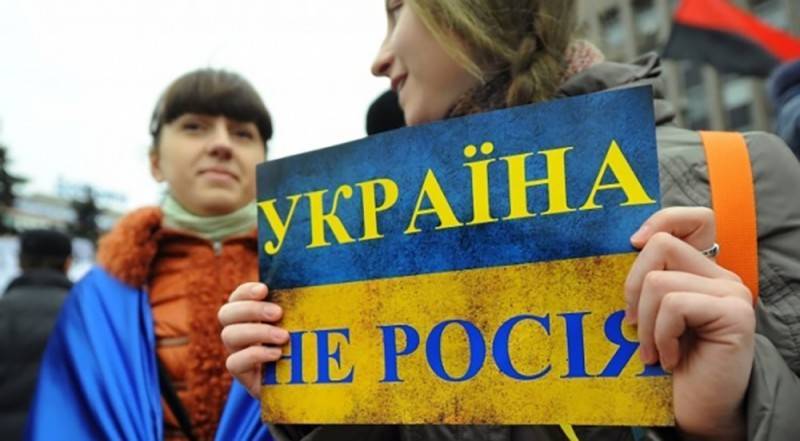 Карасёв предложил населению терпеть, чтобы доказать: Украина – не Россия