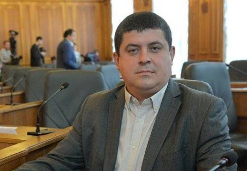 Брат соратника Яценюка 75 раз тайно посещал Крым и теперь им займется СБУ