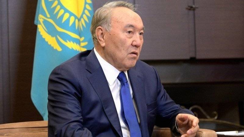 Нурсултан Назарбаев примет участие в саммите ЕАЭС в качестве почетного гостя