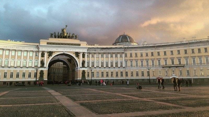 Санкт-Петербург возглавил рейтинг лучших туристических направлений России