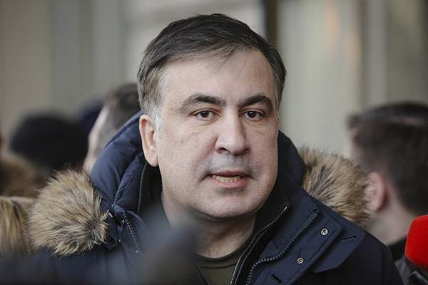 Саакашвили объяснил инцидент с жеванием галстука 2008 года