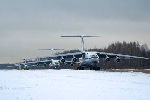 Самолет Ил-112В совершил первый испытательный полет