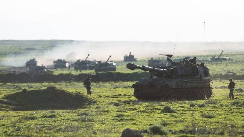 Израильские танки ответили на обстрел атакой на посты ХАМАС в Газе