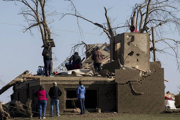 Число жертв торнадо в Алабаме превысило 20 человек
