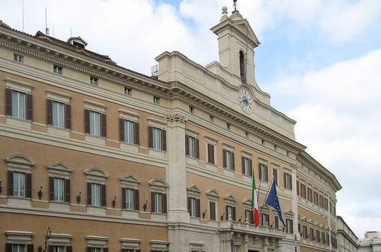 Председатель палаты депутатов Италии выступит в Госдуме