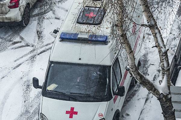 Житель Новосибирска не смог записаться на прием к врачу и умер